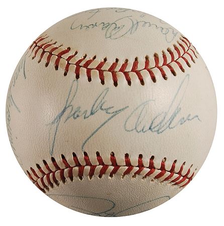 Lot #1492 Cincinnati Reds Baseball - Image 4