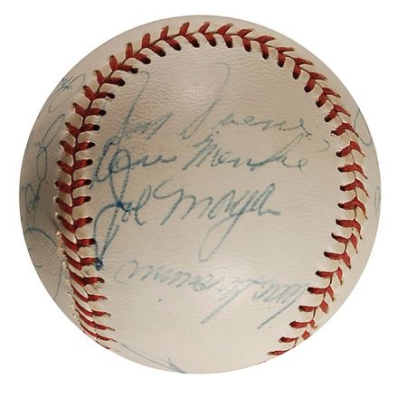 Lot #1492 Cincinnati Reds Baseball - Image 5