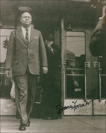 Lot #181 Civil Rights: Farmer and Meredith Signed Photographs - Image 2