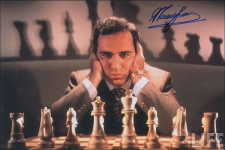 Lot #1559 Garry Kasparov Signed Photographs - Image 1