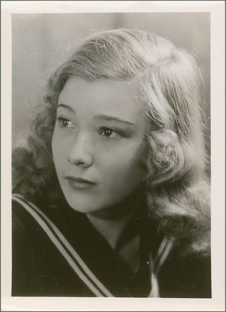 Lot #1207 Judy Garland: Judy signs at age 12â€”the earliest know Garland signed photo to come to light - Image 3