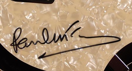 Lot #36 Paul McCartney - Image 2