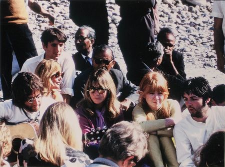 Lot #195 Beatles - Image 2