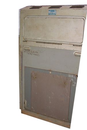 Lot #721 1957 Seeburg VL200 Jukebox - Image 1