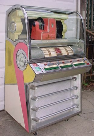 Lot #721 1957 Seeburg VL200 Jukebox - Image 8