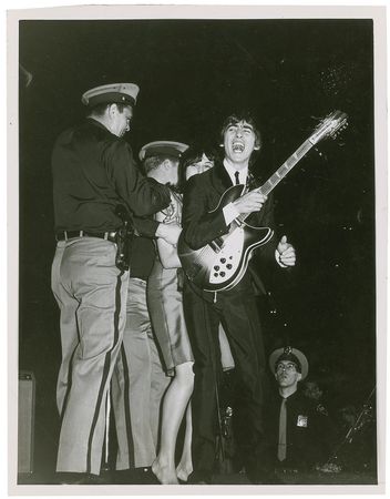 Lot #196 Beatles - Image 2