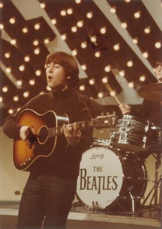 Lot #200 Beatles - Image 1