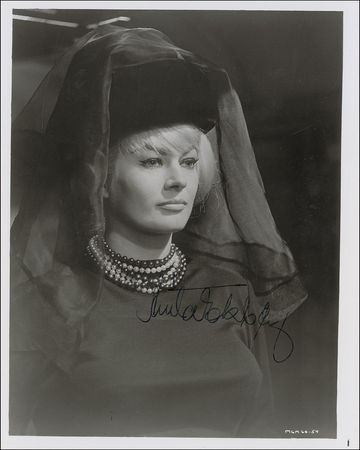 Lot #1110 Anita Ekberg Signed Photographs - Image 2