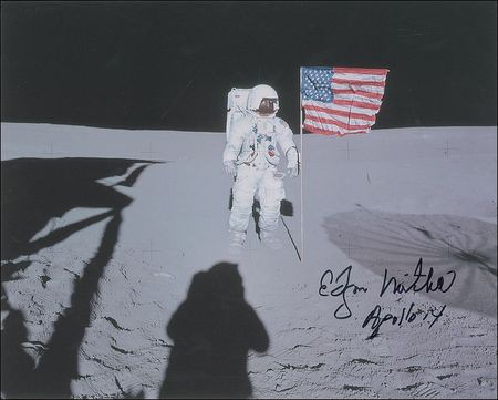 Lot #498 Edgar Mitchell Signed Photographs - Image 1