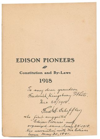 Lot #188 Thomas Edison: Rare presentation copy of Edison Pioneers, signed by both Edison and one of the Pioneers? organizers - Image 1