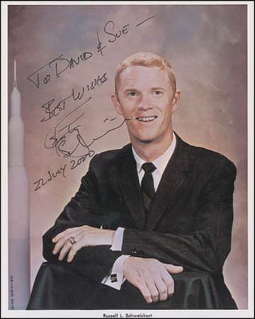 Lot #516 Rusty Schweickart Signed Photographs - Image 2