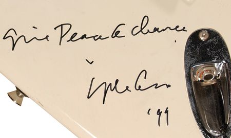 Lot #928 Yoko Ono: Yoko honors her late husband, ?Give peace a chance? - Image 2
