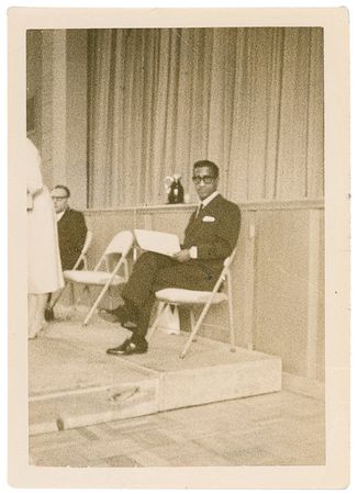 Lot #1065 Sammy Davis, Jr Signed Photograph - Image 1