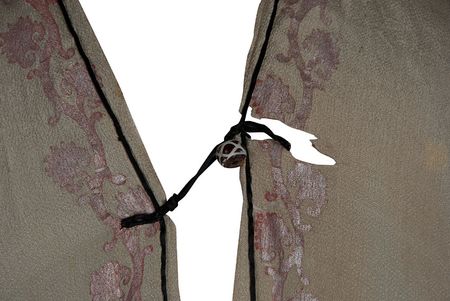 Lot #1641 Lady Duff-Gordon: Historic original silk kimono worn on the Titanic and Carpathia by Lady Duff-Gordon - Image 3
