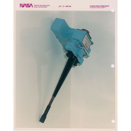 Lot #582 STS-41 Modular Servicing Tool - Image 6