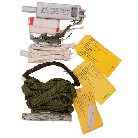 Lot #552 Parachute and Delay Cutter - Image 1
