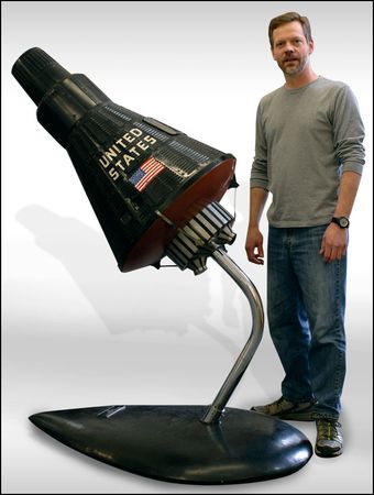 Lot #115  Mercury Redstone Capsule - Image 6