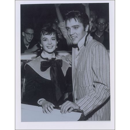 Lot #1058 Elvis Presley and Natalie Wood: Truly one-of-a-kind: Elvis and his companion Natalie Wood serendipitously sign his 1956 album during a visit to a Memphis eatery - Image 2