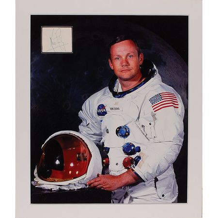 Lot #508 Neil Armstrong Signature - Image 1