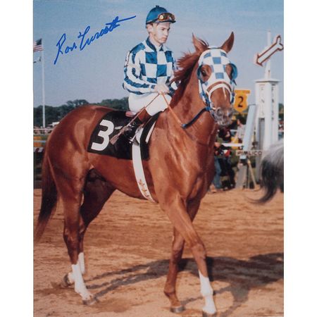 Lot #1670 Horse Racing: Ron Turcotte Signed Photographs - Image 2