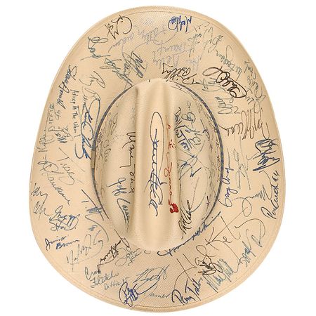 Lot #883 Country Music: Over 100 country and western stars - Image 1