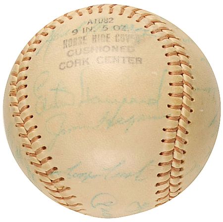 Lot #1457 NY Yankees: Yankees 1961 World Championship team ball including Mantle, Berra, and home run king Maris - Image 5