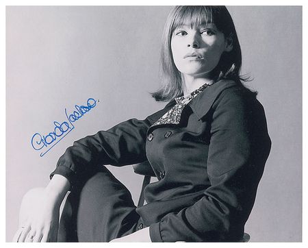 Lot #997 Glenda Jackson Signed Photographs - Image 2