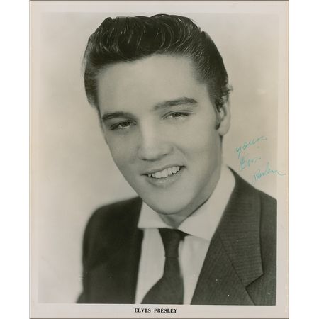 Lot #714 Elvis Presley: Early Sun promo photo, signed at the Louisiana Hayride - Image 1