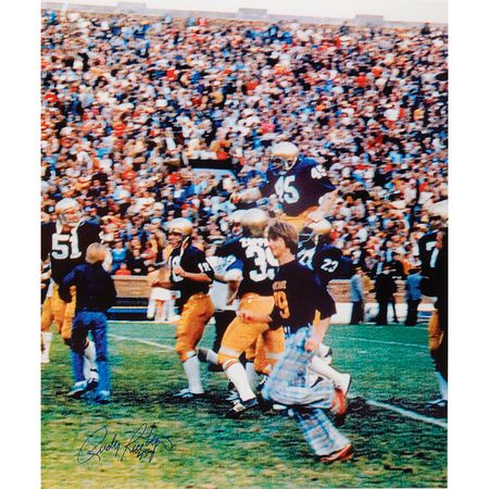 Lot #1594 Dan ‘Rudy’ Ruettiger Signed Photographs - Image 2
