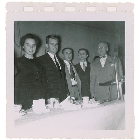 Lot #61 John F. Kennedy: “I especially want to thank you for the kind reception given my brother Bob and his wife” - Image 2