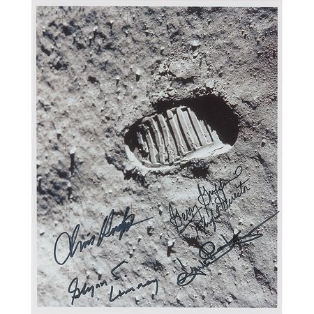 Lot #451 NASA Flight Controllers Signed Photographs - Image 1