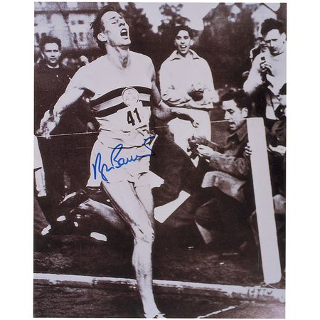 Lot #1573 Roger Bannister Signed Photographs - Image 1
