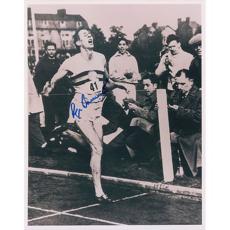 Lot #1573 Roger Bannister Signed Photographs - Image 2