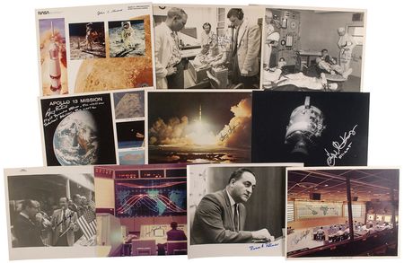 Lot #530 NASA Mission Control Signed Photographs - Image 2
