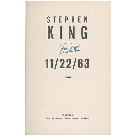 Lot #612 Stephen King Book - Image 1