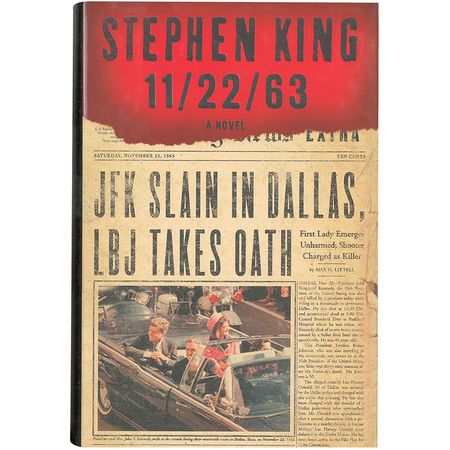 Lot #612 Stephen King Book - Image 2