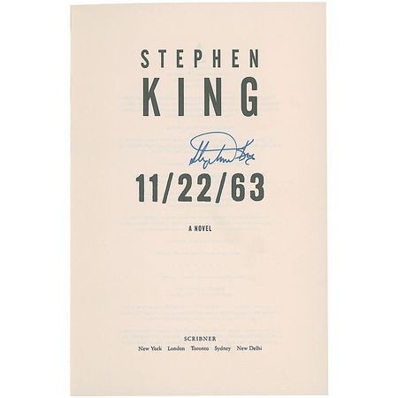 Lot #601 Stephen King Book - Image 1
