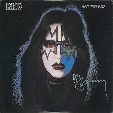 Lot #992 KISS - Image 1