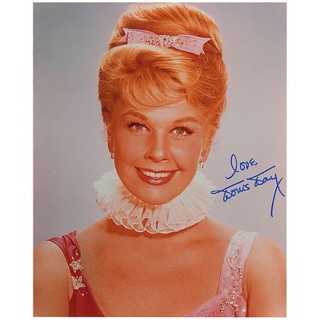Lot #1342 Doris Day Signed Photographs - Image 2