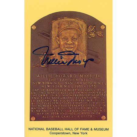 Lot #1550 Willie Mays and Hank Aaron Hall Of Fame Cards - Image 1
