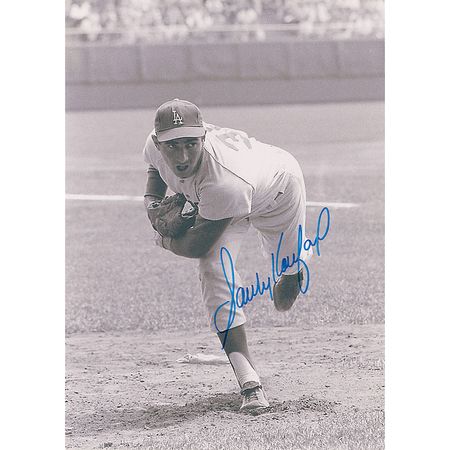 Lot #1540 Sandy Koufax and Hank Aaron Signed Photographs - Image 2