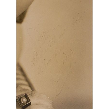 Lot #1079 Judy Garland:  Beautiful oversized photo: ?Stay with me baby?I love you? - Image 2