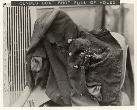Lot #65 Bonnie and Clyde Death Car and Shirt Photos - Image 2
