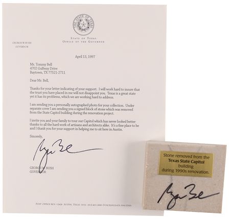 Lot #12 George W. Bush: Bush signs a block of