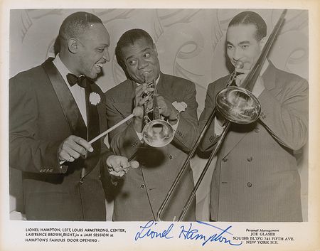 Lot #906 Lionel Hampton Signed Photograph - Image 1