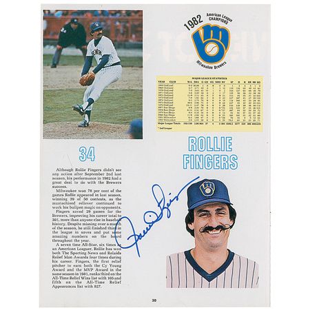 Lot #1539 Milwaukee Brewers - Image 1