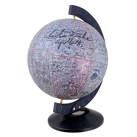 Lot #290 Moonwalkers - Image 3