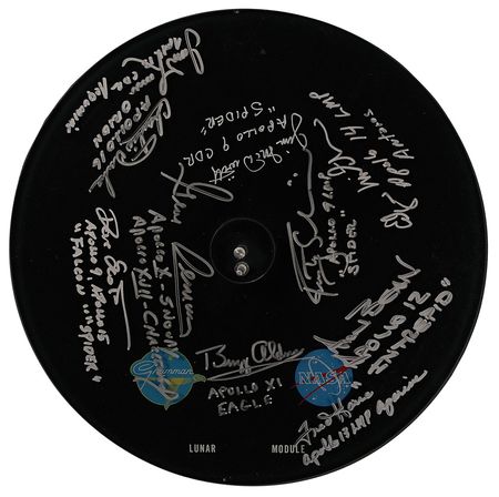 Lot #235 Apollo Astronauts - Image 4