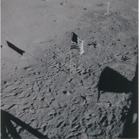Lot #354 Apollo 11 - Image 2