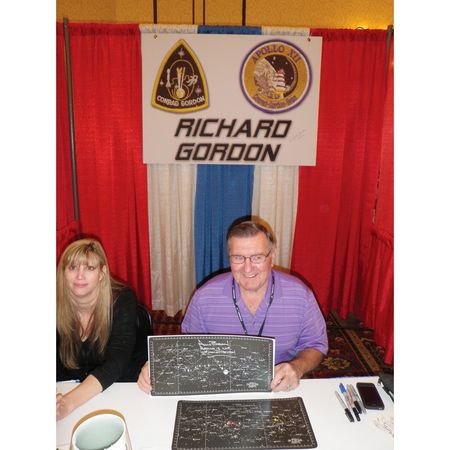 Lot #460 Alan Bean and Richard Gordon - Image 3